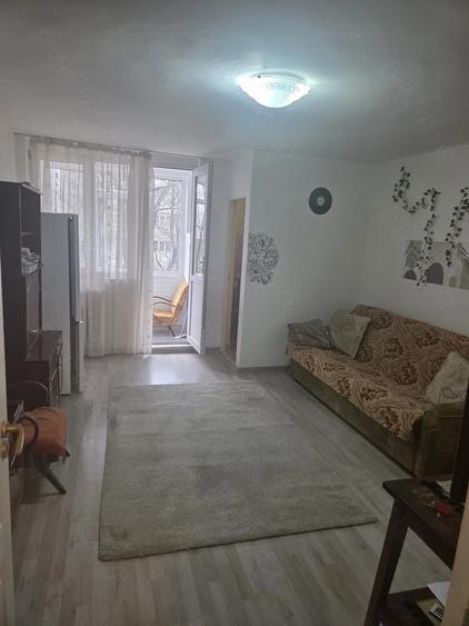 Garsonieră decomandată în Tătărași