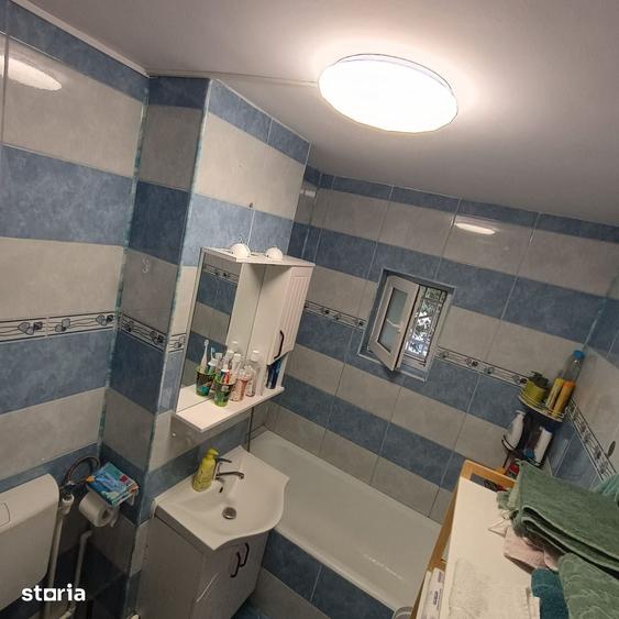 Apartament cu 3 camere în Far