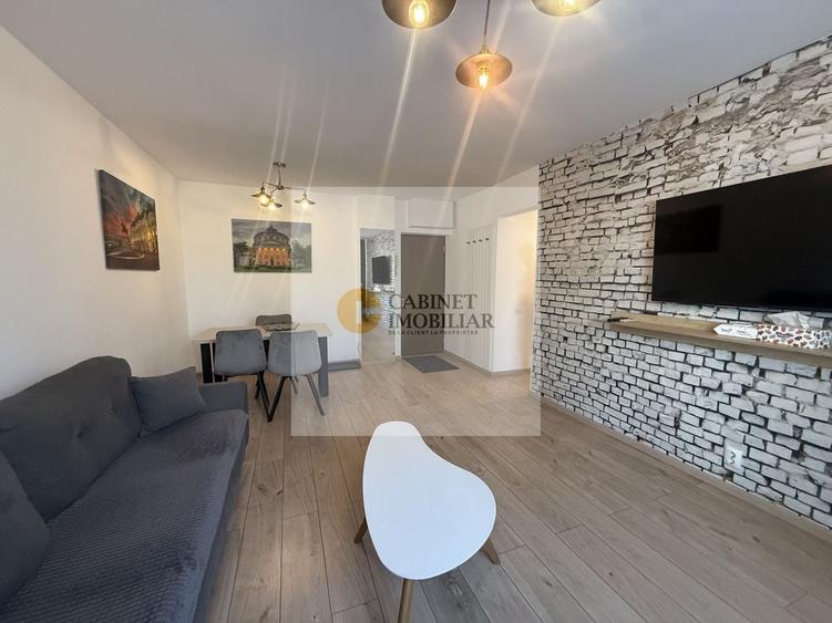 Apartament cu 2 camere semidecomandat, mobilat în Calea Victoriei