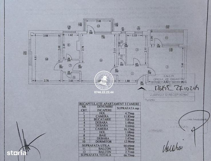 Apartament cu 3 camere în Podu Roș
