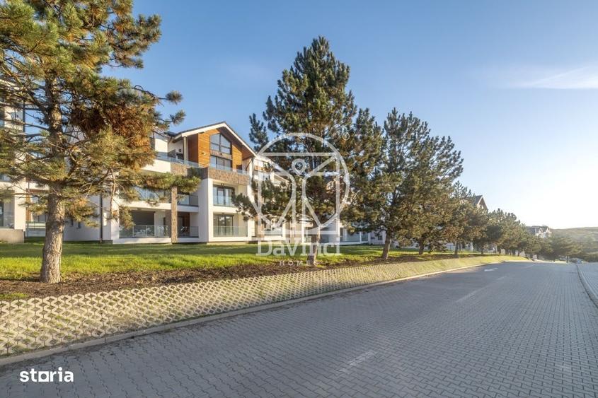 Apartament cu 5 camere în Cristian