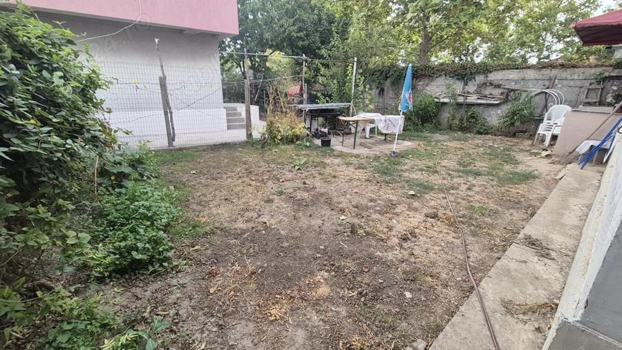 Casă cu 3 camere cu Teren 500 Mp în Valu lui Traian