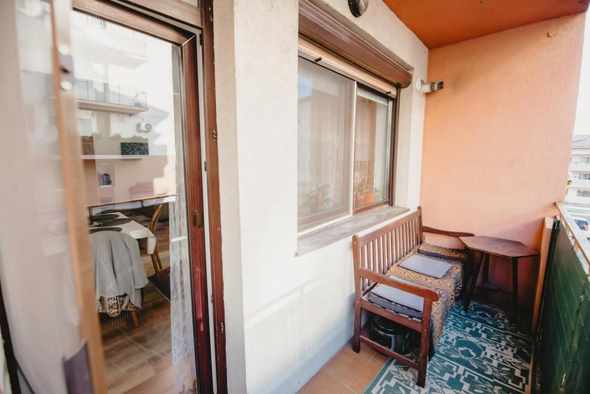 Apartament cu 2 camere semidecomandat în Florești