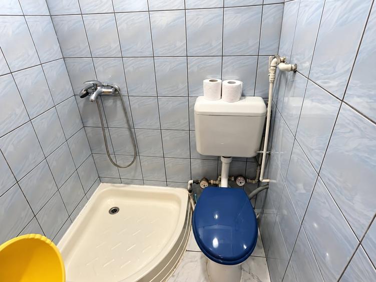 Garsonieră nedecomandată, mobilată în Complex Studențesc