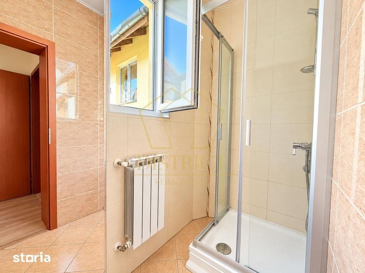 Casă cu 3 camere cu Teren 100 Mp în Est