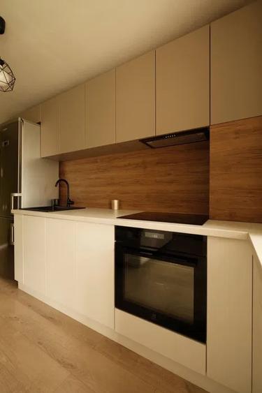 Apartament cu 2 camere, parcare, etaj intermediar, zona Eroilor - 4