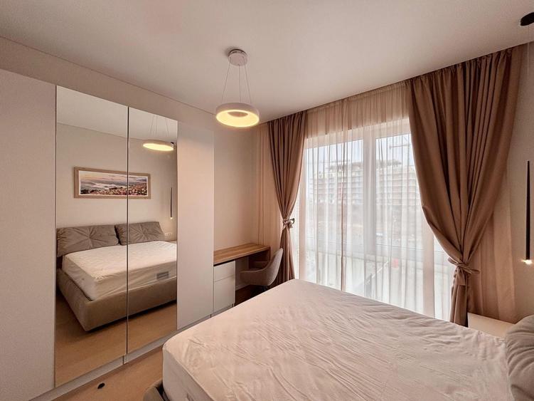 Apartament cu 3 camere decomandat, mobilat în Voluntari