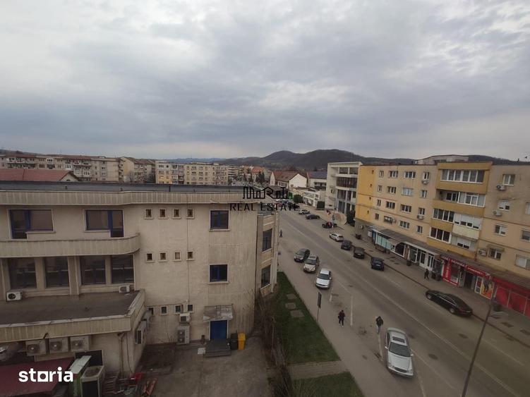 Apartament cu 3 camere în Mesteacăn