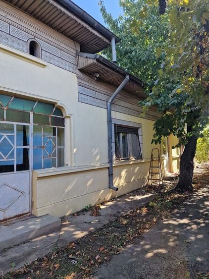 Casă individuală cu 4 camere cu Canalizare în Afumați