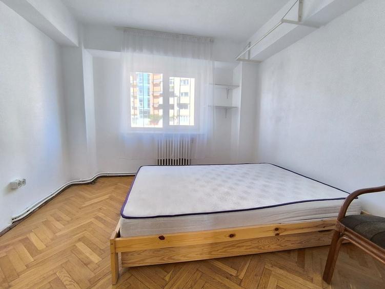 Apartament cu 4 camere decomandat în Gheorgheni