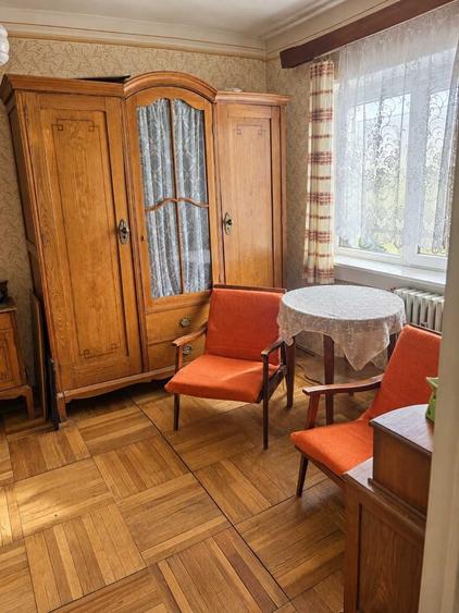 Apartament cu 3 camere decomandat în Exterior Vest