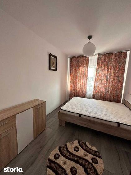 Apartament cu 3 camere în Debarcader