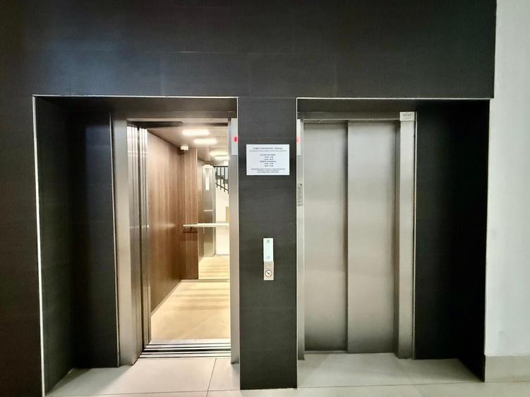 Apartament cu 4 camere decomandat, mobilat în Brâncoveanu