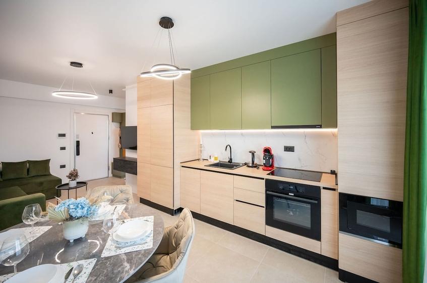 Apartament cu 2 camere decomandat în Mamaia-Sat