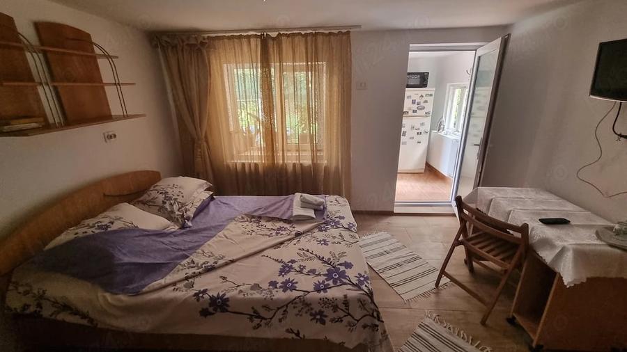 Casă cu 2 camere cu Teren 150 Mp în Km 5