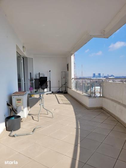 Apartament cu 2 camere, mobilat în Pajura