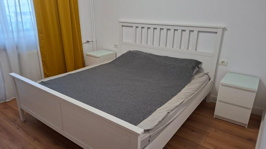 Apartament cu 2 camere semidecomandat, mobilat în Rahova
