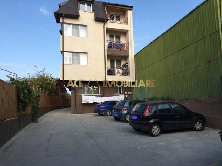 Apartament cu 4 camere decomandat, mobilat în Fundeni