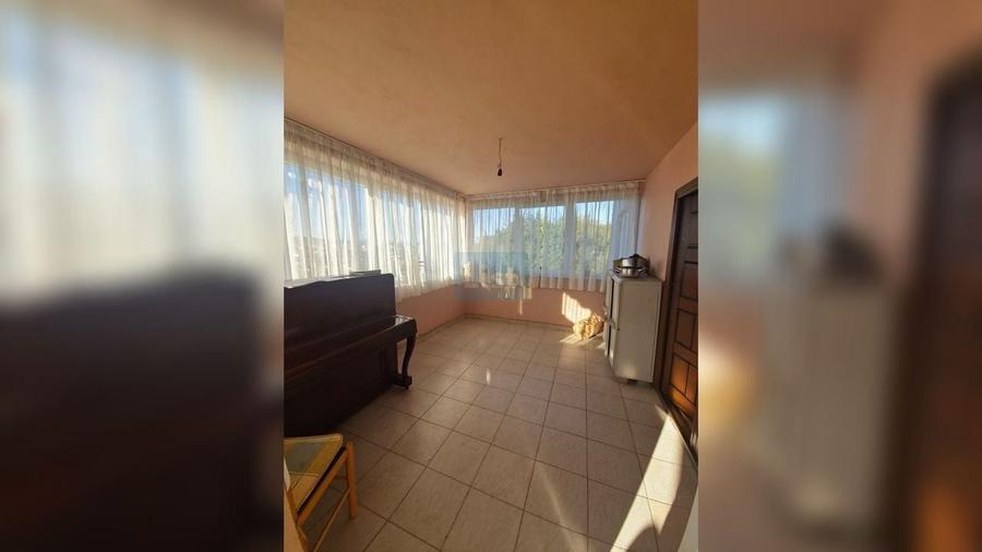 Casă cu 5 camere cu Canalizare în Sud-Est