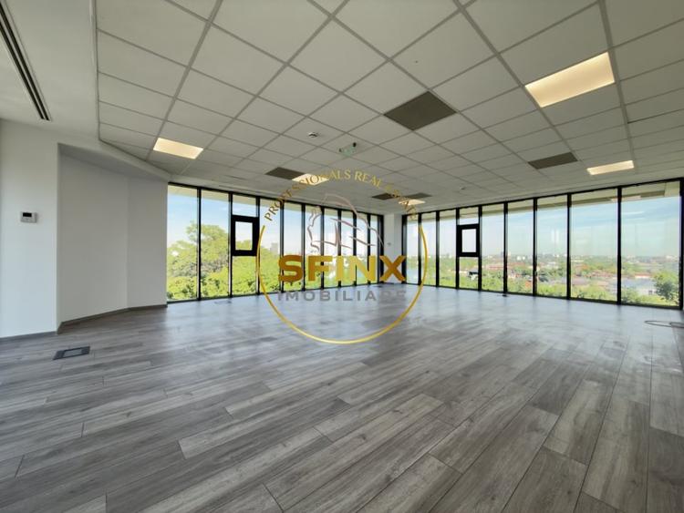 Spațiu comercial, de 1,070 mp, în Pantelimon