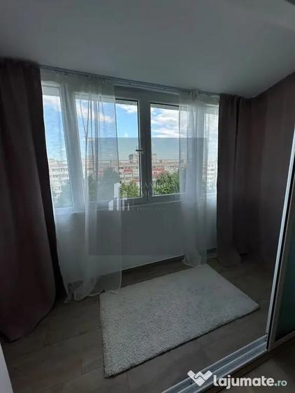 Apartament cu 2 camere semidecomandat în Giurgiului