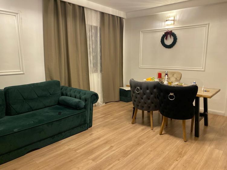 Apartament cu 3 camere semidecomandat în Giulești
