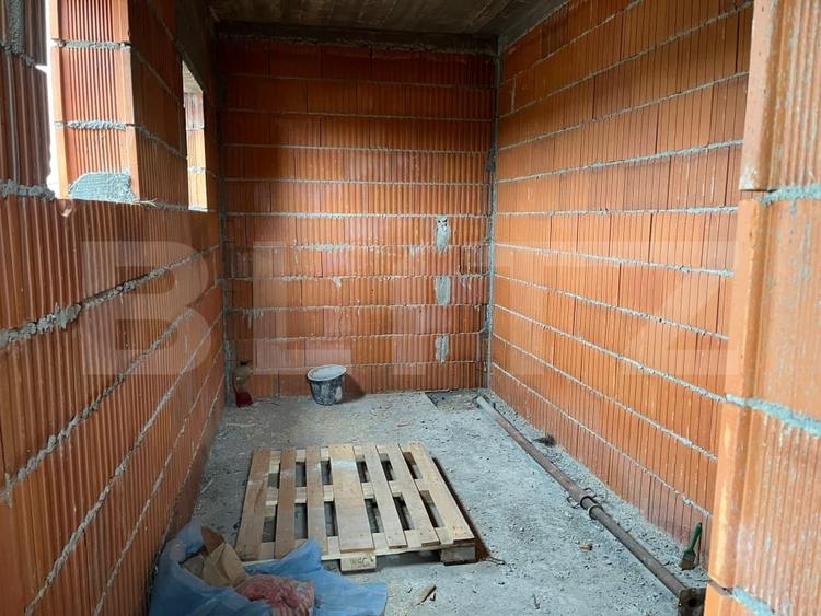 Casă individuală cu 4 camere cu Teren 530 Mp în Sud-Est