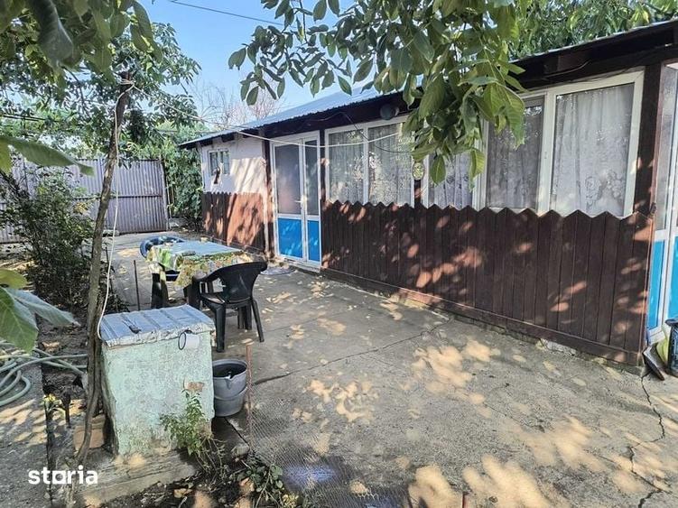 Casa si teren de vanzare 1550 mp - 1