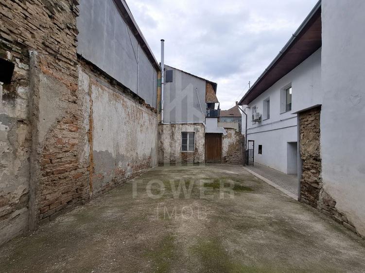 Teren Construcții intravilan de 80 mp, în Orașul de Jos