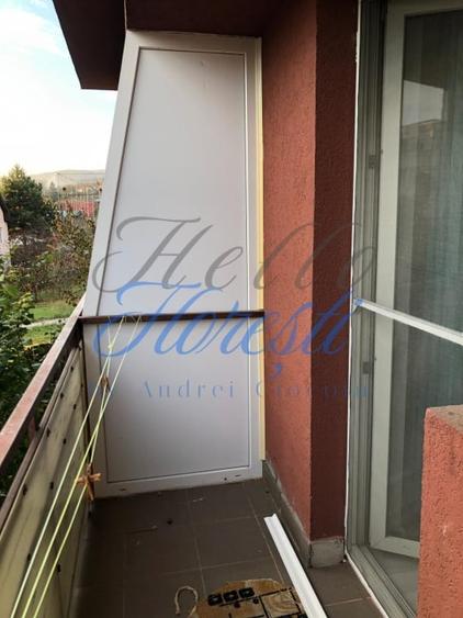 Apartament cu 3 camere semidecomandat, mobilat în Baciu