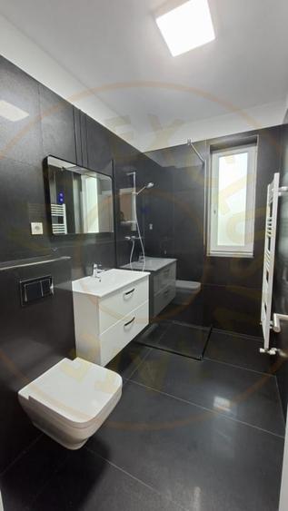 Apartament cu 3 camere decomandat, mobilat în Ștefănești