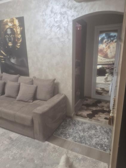 Apartament cu 2 camere semidecomandat în Micro 38
