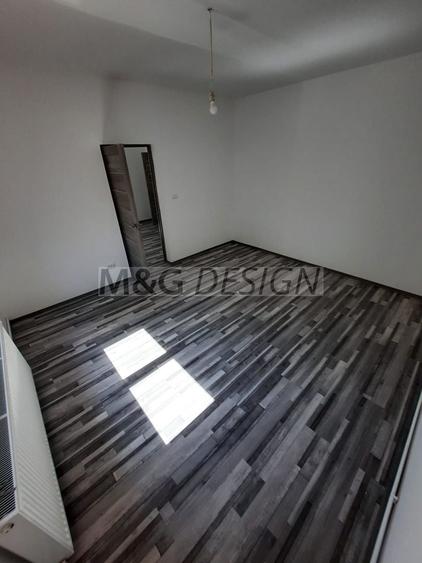 Casă individuală cu 4 camere cu Canalizare în Lipovei