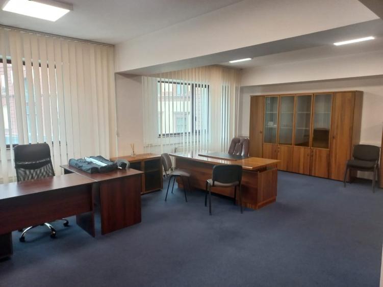 Birou, de 56 mp, în Centrul Istoric