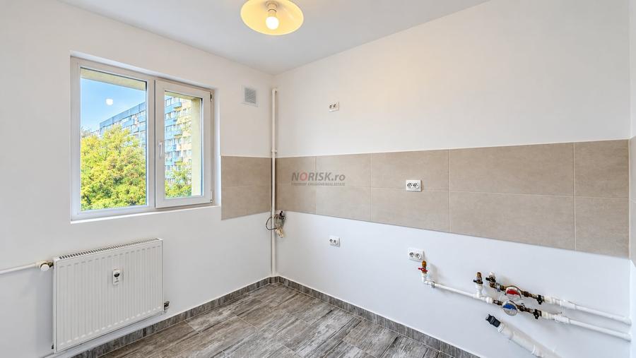Apartament cu 2 camere decomandat în Drumul Taberei