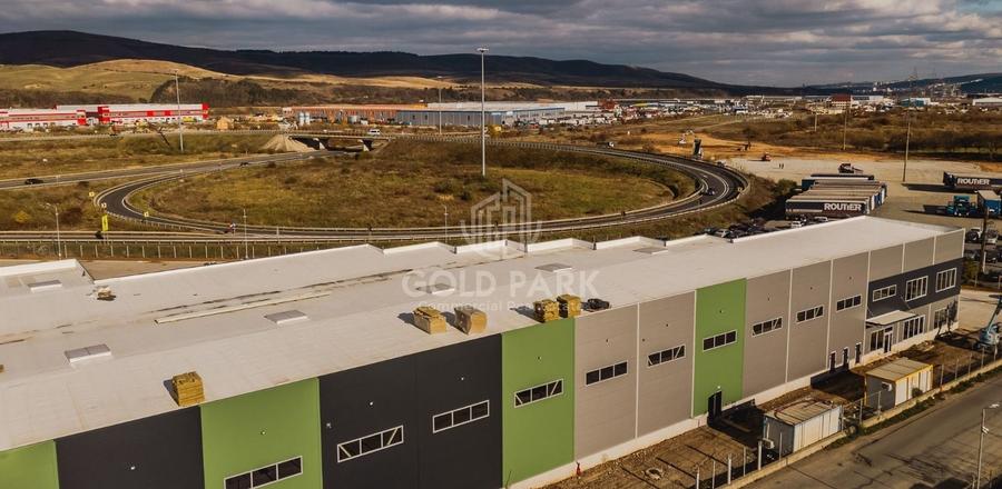 Spațiu industrial, de 1,000 mp, în Gilău