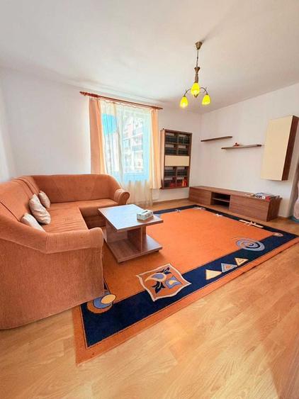 Apartament cu 2 camere decomandat în Turnișor