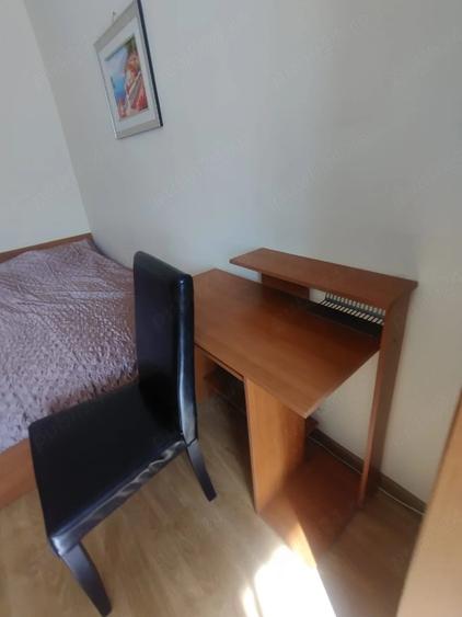 Garsonieră decomandată în Baza 3