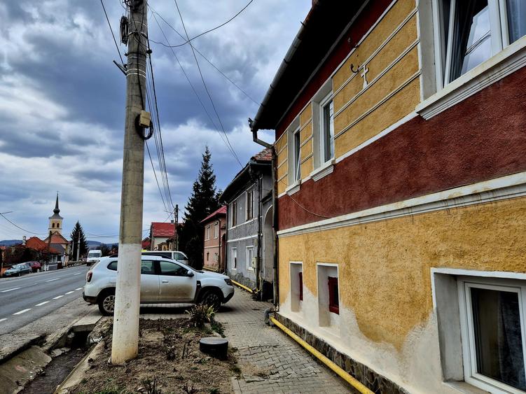 Casă individuală cu 2 camere cu Canalizare în Bunești
