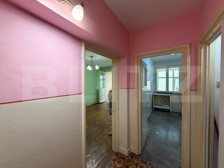 Apartament cu 2 camere semidecomandat în Central
