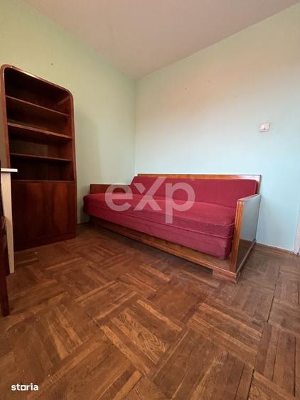 Apartament cu 3 camere decomandat în Central