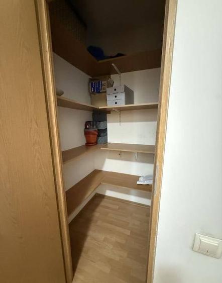 Apartament cu 2 camere semidecomandat în Europa