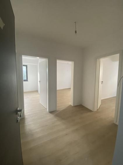 Apartament cu 2 camere decomandat în Prelungirea Ferentari
