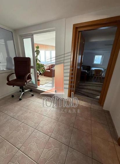 Apartament cu 6 camere în Aviației