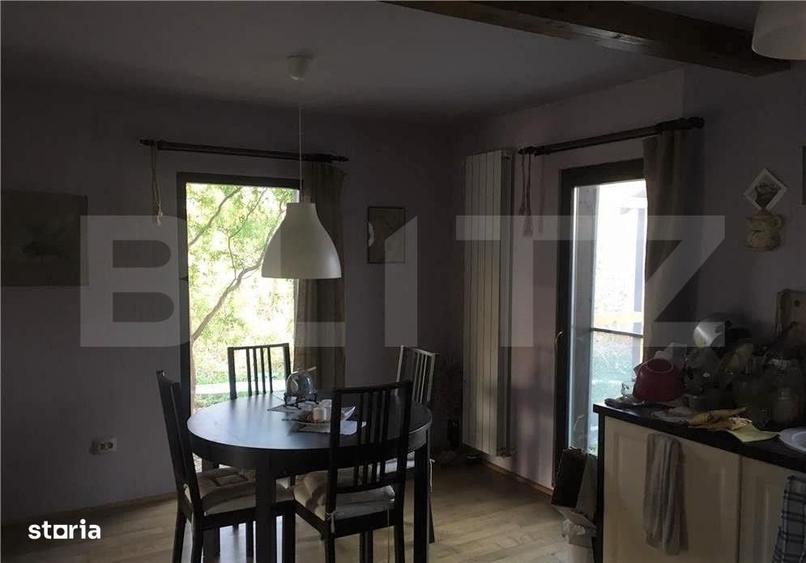 Casă cu 3 camere în Mera
