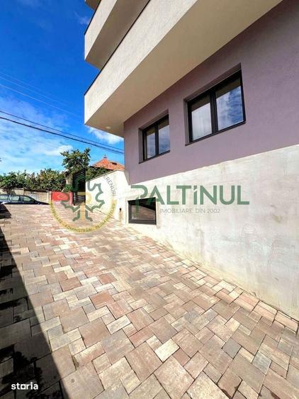 Apartament cu 3 camere în Trei Stejari