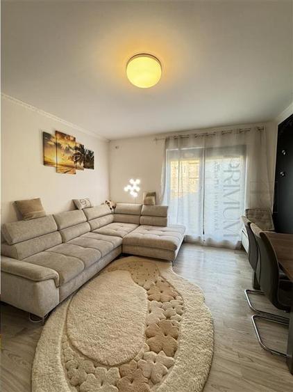 Apartament cu 2 camere semidecomandat în Giroc