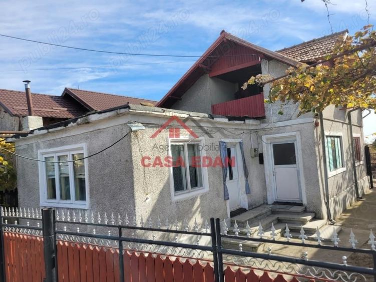Casă cu 4 camere cu Teren 547 Mp în Măgureni