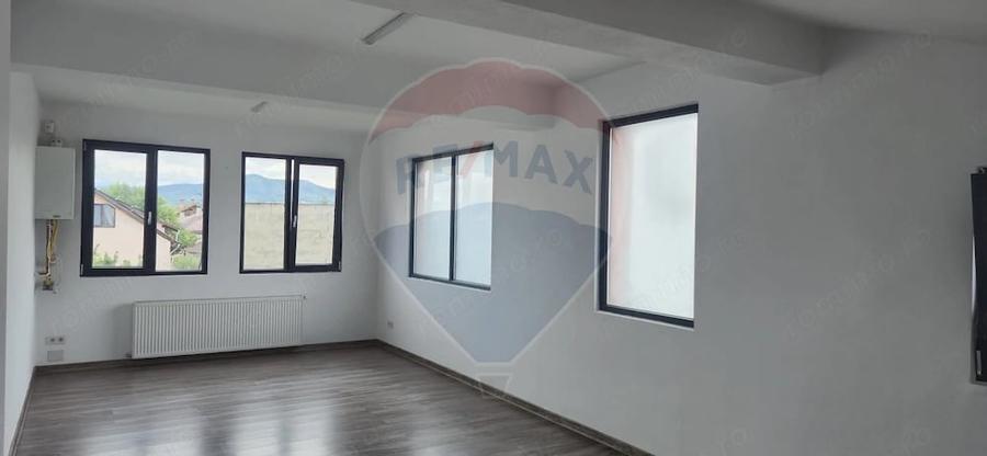 Spațiu comercial, de 55 mp, în Central