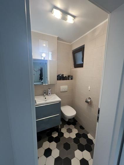 Apartament cu 3 camere decomandat în Nicolae Bălcescu